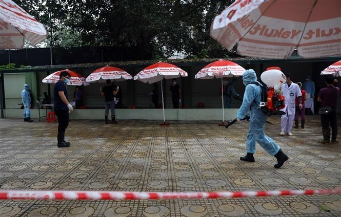 rapid covid 19 tests conducted to hanoi wholesale markets