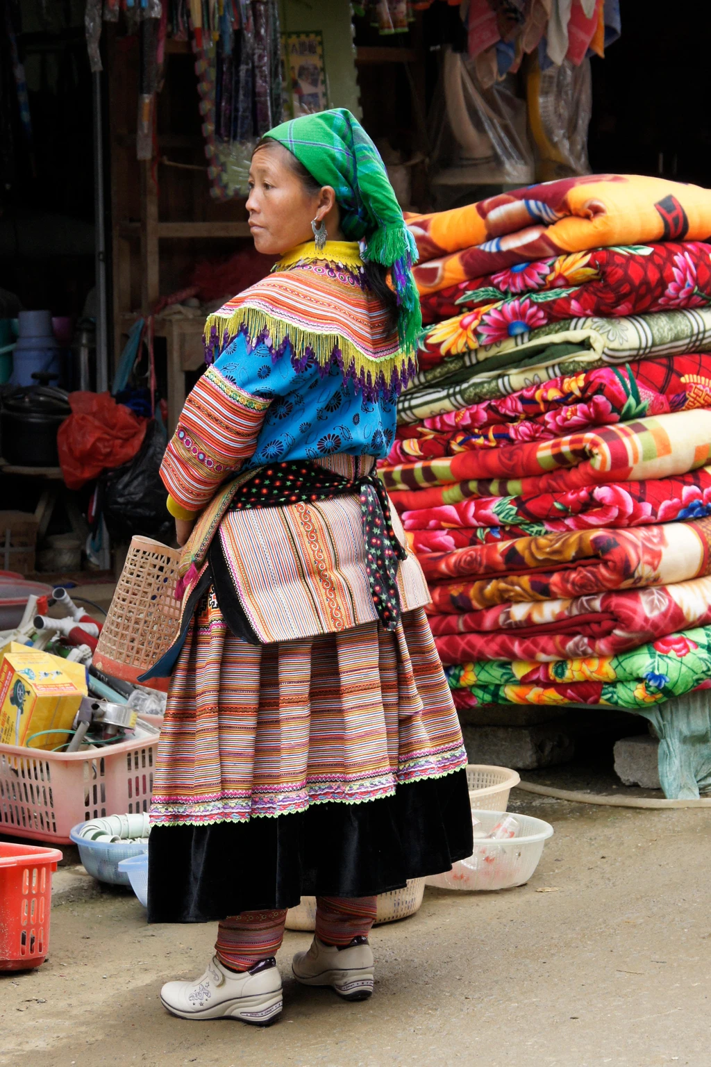 Vietnam Sustainable Rural Charmings through a Britain young beautiful jounarlist's eyes