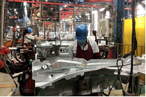 Vietnam attracts large projects promoting FDI's results positive