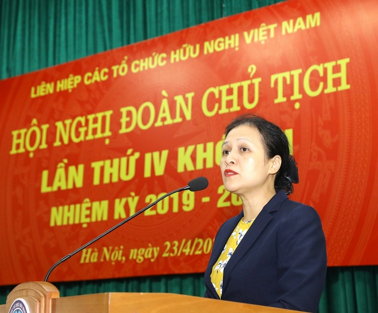 President of the Friendship Union Nguyen Phuong Nga speaking at the Conference 