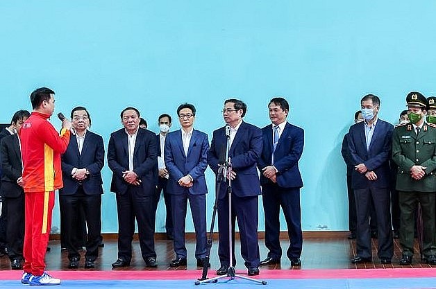 Athletes’ representatives promise to do their best to practice and compete for the “color of the flag and shirt” to bring glory to the country – Photo: VGP