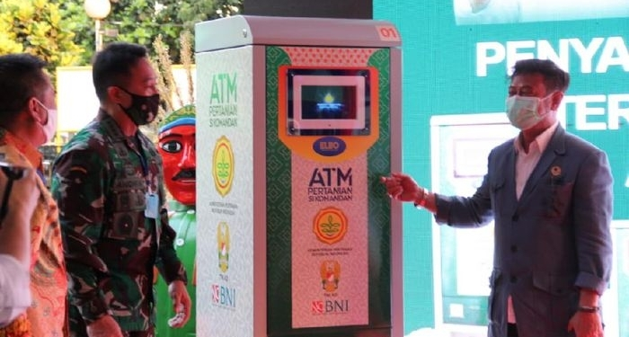 vietnam rice atm goes beyond borders to 10 southeast asian countries