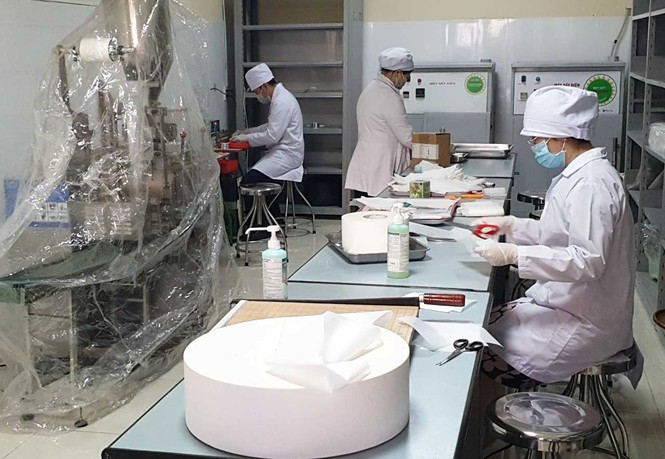 free face mask atm launched in da lat vietnam