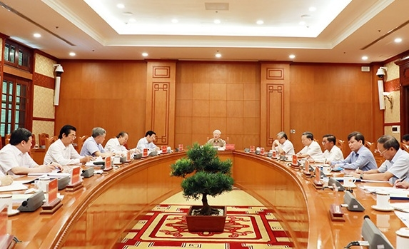 vietnams top leader corruption fight must put common interest above all