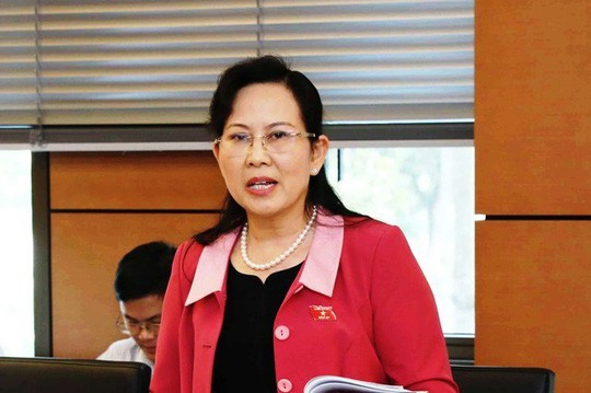 portraits of eight female secretaries of provincial party committees