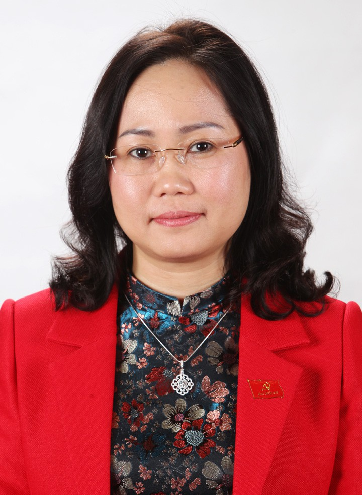 portraits of eight female secretaries of provincial party committees