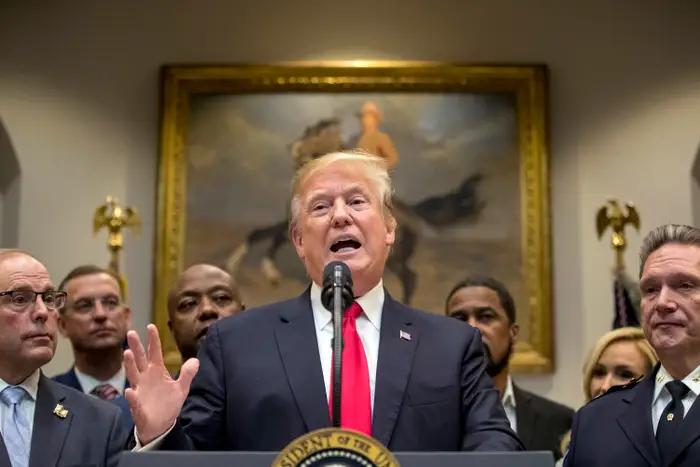 president trump amid media storm against his first reaction to 100000 deaths still focuses on make america great again