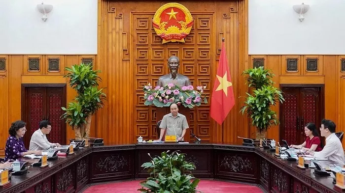pm urges resolve to prevent negative growth