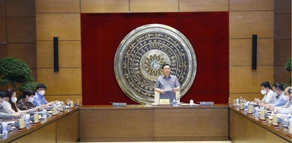 Vietnam to Support Cooperation in COVID-19 Fight at AIPA-42