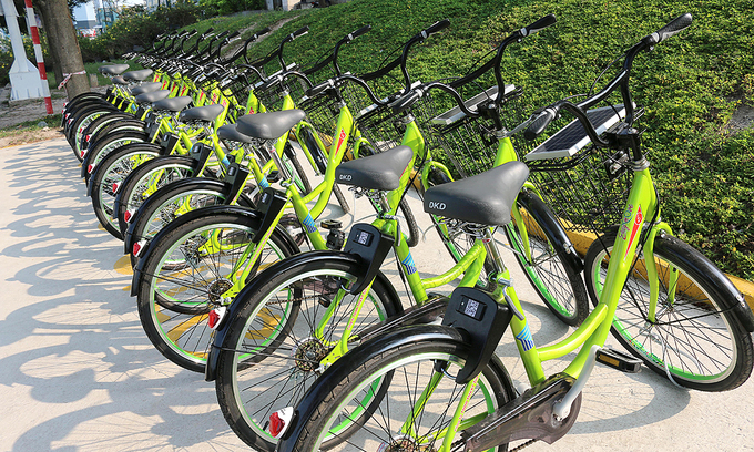 hochiminh citys new bike sharing scheme for downtown