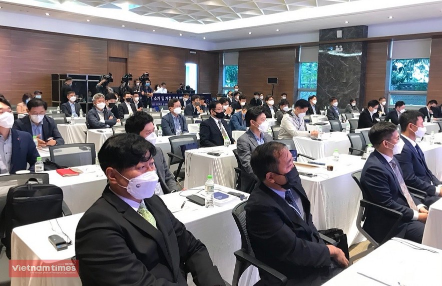 Korean Constructional Enterprises Discuss New Amendments to Vietnam's Construction Law