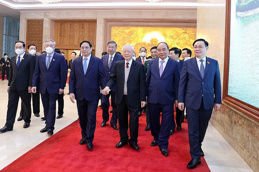 Leaders of the Party and State attended the Government conference with localities on the morning of November 5. Photo: VGP