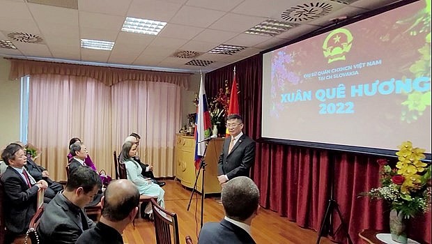 A Tet get-together is held by the Embassy of Vietnam in Slovakia for Vietnamese expats on January 22. Photo: VNA