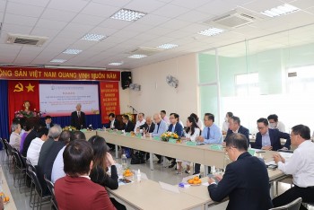 Overseas Vietnamese Suggest Initiative for HCMC to Recover