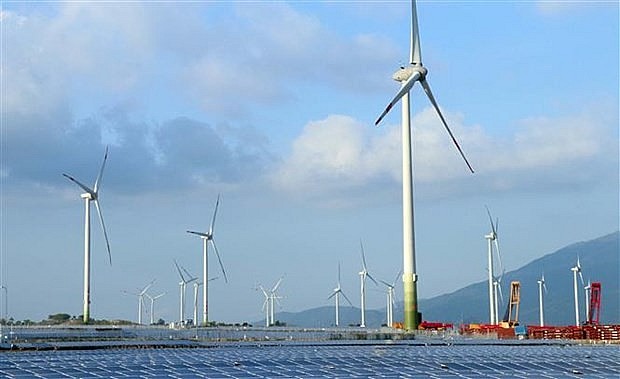 Vietnam News Today (Feb. 15): Vietnam Calls for International Support to Realize Energy Commitment at COP26