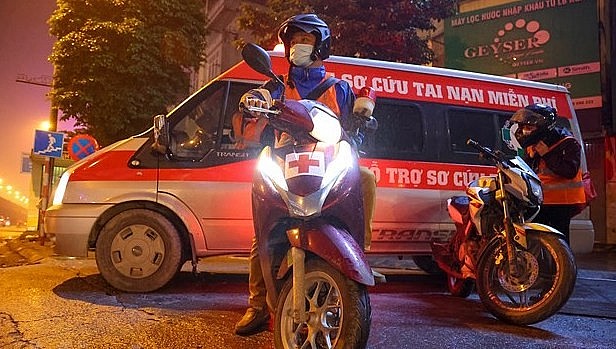 First-Aid 'Angels' Protect Vietnamese Motorists