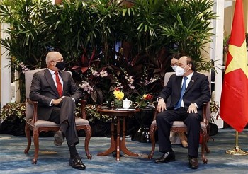 Strengthening Vietnam-Singapore Economic Cooperation on Digital Platform