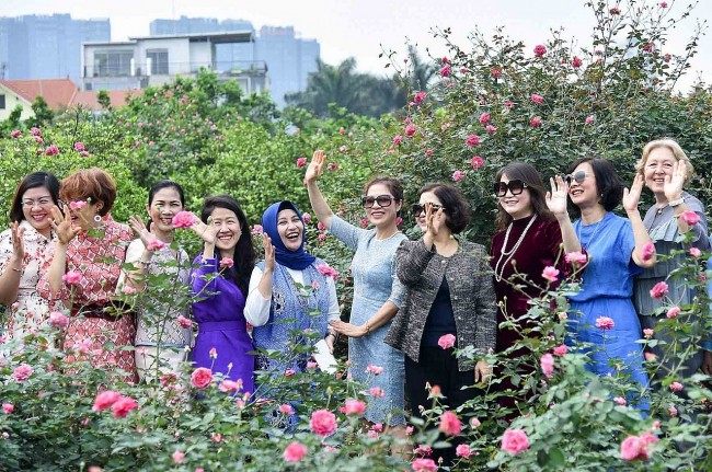 AWCH: 7-year Journey Connecting Women