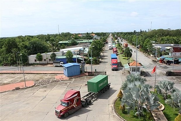 Relevant agencies of the northern border province of Son La stand ready to work with their counterparts of Houaphanh province of Laos to resume operations of the main border gate pairs and an auxiliary one. Illustrative photo: VNA
