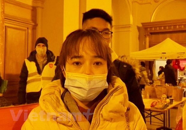 Young Vietnamese Volunteer for Compatriots in Eastern Europe