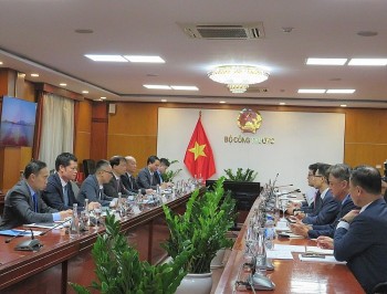 Vietnam and RoK Aim for Bilateral Trade Turnover of US$100 Billion in 2023