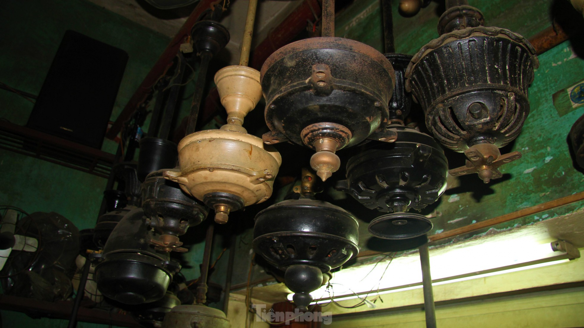 "Fan museum" in the middle of Hanoi "Fan museum" in the middle of Hanoi
