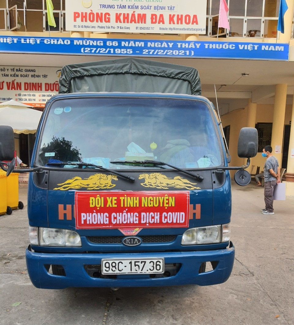 Vietnam Times and benefactors support Bac Giang battle against Covid-19