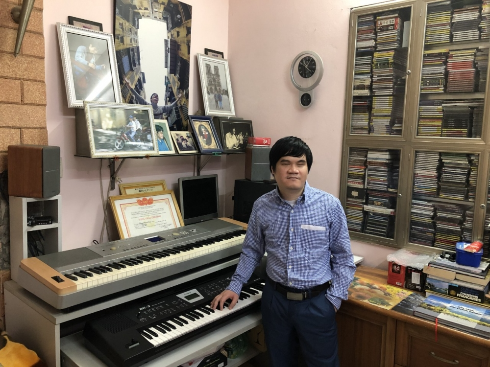 Musician defies challenges caused by Agent Orange