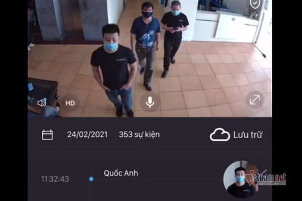 'Made in Vietnam' bracelet to monitor isolation during Covid-19
