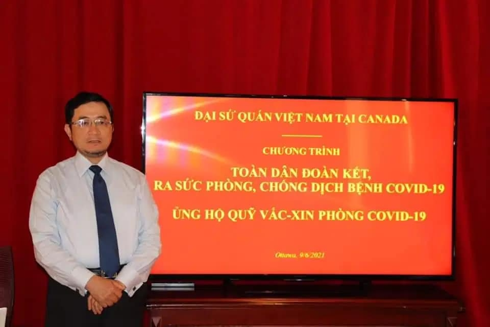Overseas Vietnamese in Canada and Texas donate to Covid-19 vaccine fund