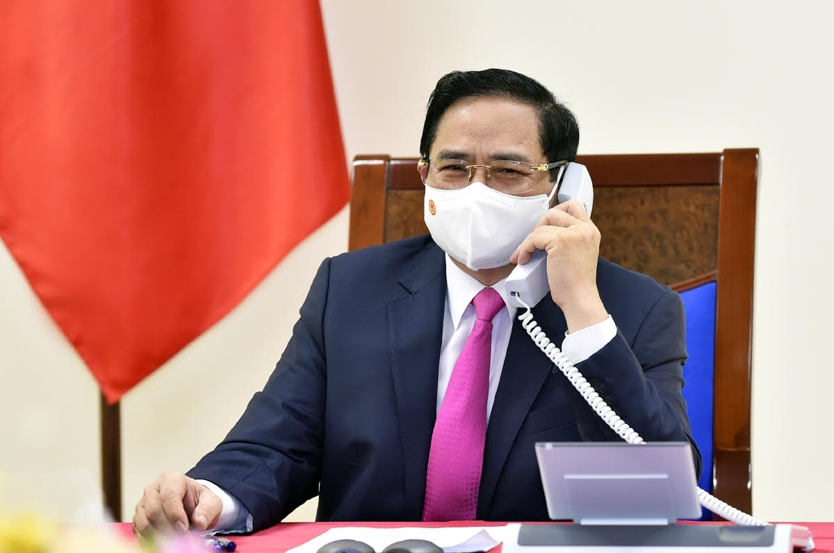 Prime Minister Pham Minh Chinh hold online talks with French PM Jean Castex. Photo: VOV