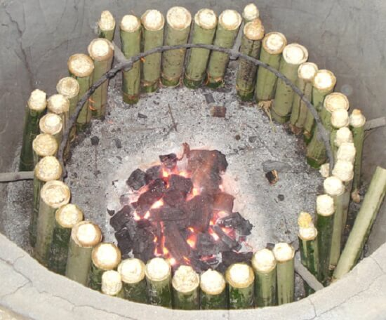 How to bamboo-tube rice: specialties of Vietnam's Northern mountainous