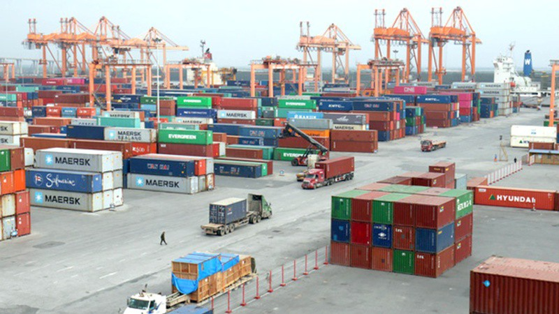 Strictly control goods imported into Vietnam. Photo:baophapluat