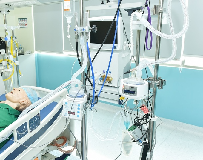 Vietnam makes its own high-flow nasal oxygen machines for Covid-19 treatment