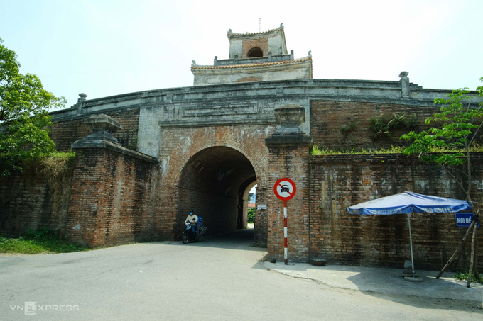 Unique Vestiges of Vietnam's Past - 13 Gates of Ancient Hue Citadel