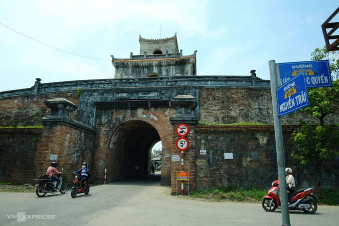 Unique Vestiges of Vietnam's Past - 13 Gates of Ancient Hue Citadel