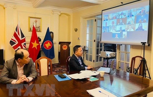 Vietnam and UK set US$10 billion trade target over next 5 years