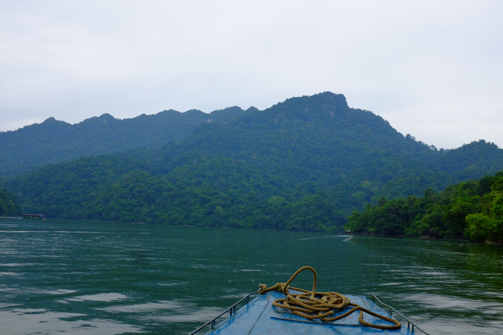 Ba Be lake in Bac Kan. Photo: erasmusu