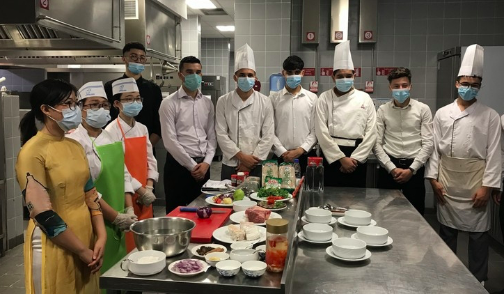 Vietnamese Dishes Made by Algerian Hands