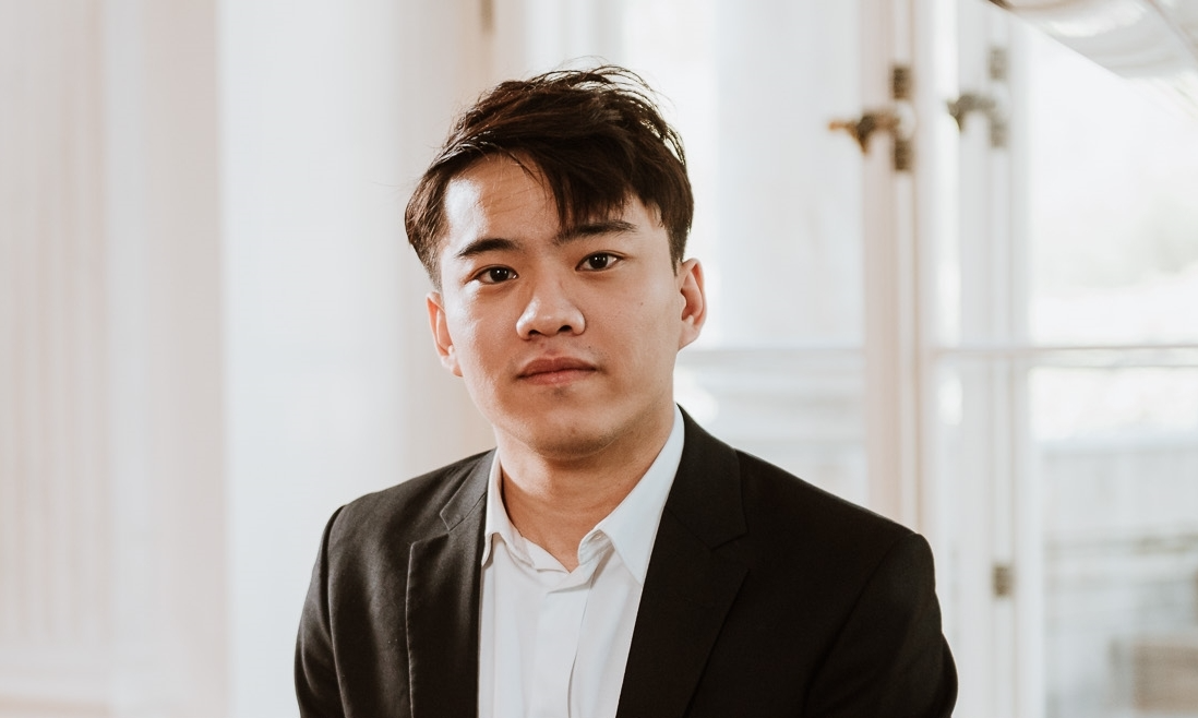 Vietnamese Pianist Qualifies for Poland International Contest - Video