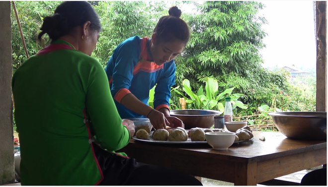 Giay Girl Creates Virtual Trek for Tourists to Explore Sapa