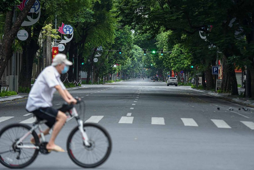 In Photos: Peaceful Hanoi that Everyone Misses Amid Social Distancing In Photos: Peaceful Hanoi that Everyone Misses Amid Social Distancing