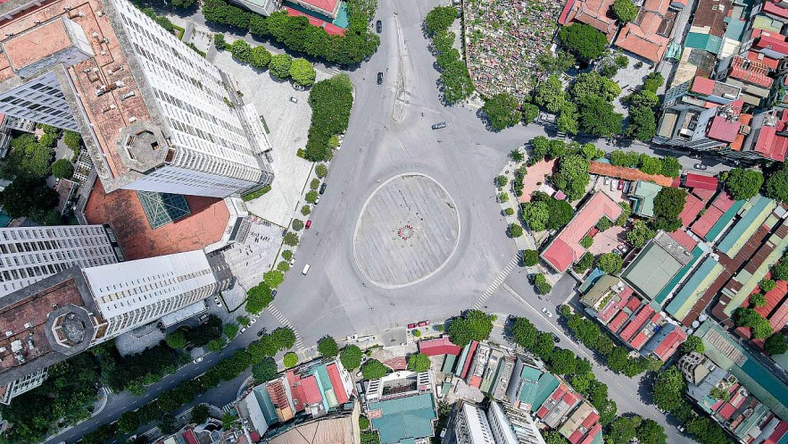 In Photos: Peaceful Hanoi that Everyone Misses Amid Social Distancing In Photos: Peaceful Hanoi that Everyone Misses Amid Social Distancing