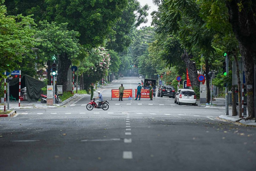 In Photos: Peaceful Hanoi that Everyone Misses Amid Social Distancing In Photos: Peaceful Hanoi that Everyone Misses Amid Social Distancing