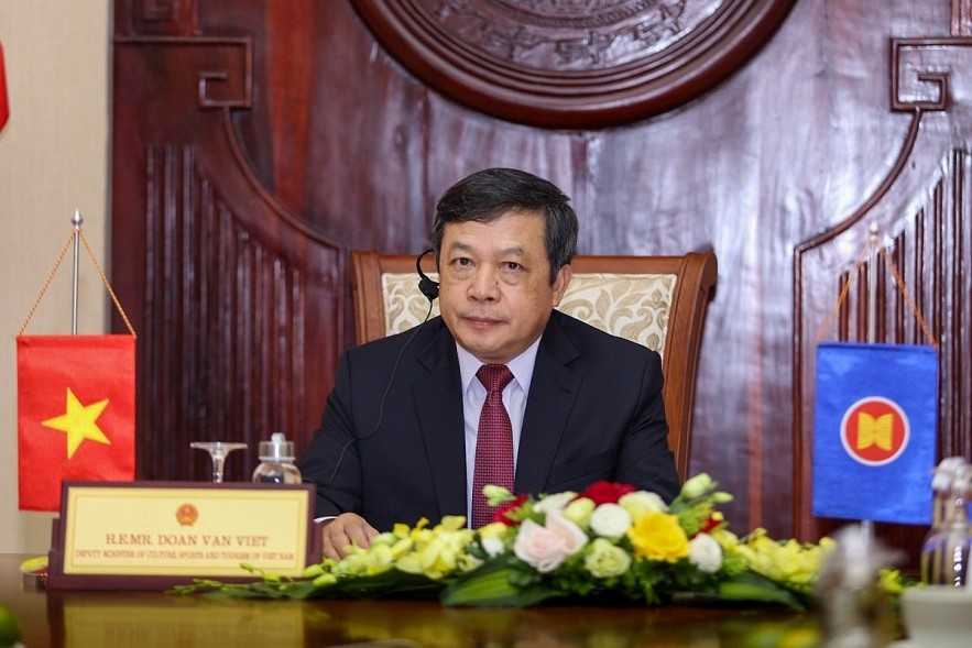 Deputy Minister of Culture, Sports and Tourism Doan Van Viet addresses the event. Photo: Vietnam National Administration of Tourism