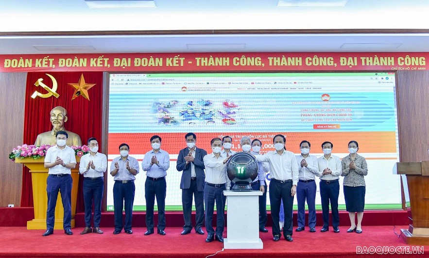Overseas Vietnamese Continue to Support Fight Against Covid-19