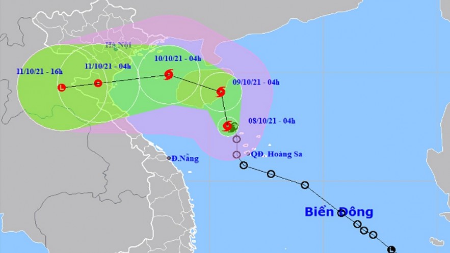 Storm Lionrock is expected to change its course before making landfall on October 11. Photo: VOV