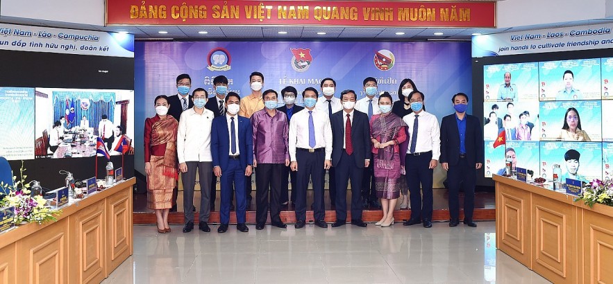 Vietnamese, Lao, Cambodian Youth Share Initiatives on Covid-19