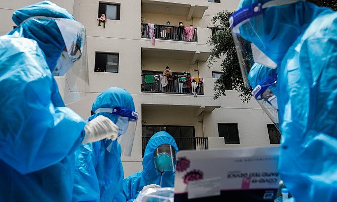 Doctors and medical staff at a Covid-19 Field Hospital in July, 2021. Photo: VnExpress