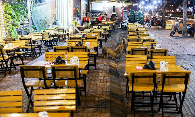 Vietnam News Today (October 26): HCM City Authority Suggests On-site Dining Without Air Conditioning, Alcohol